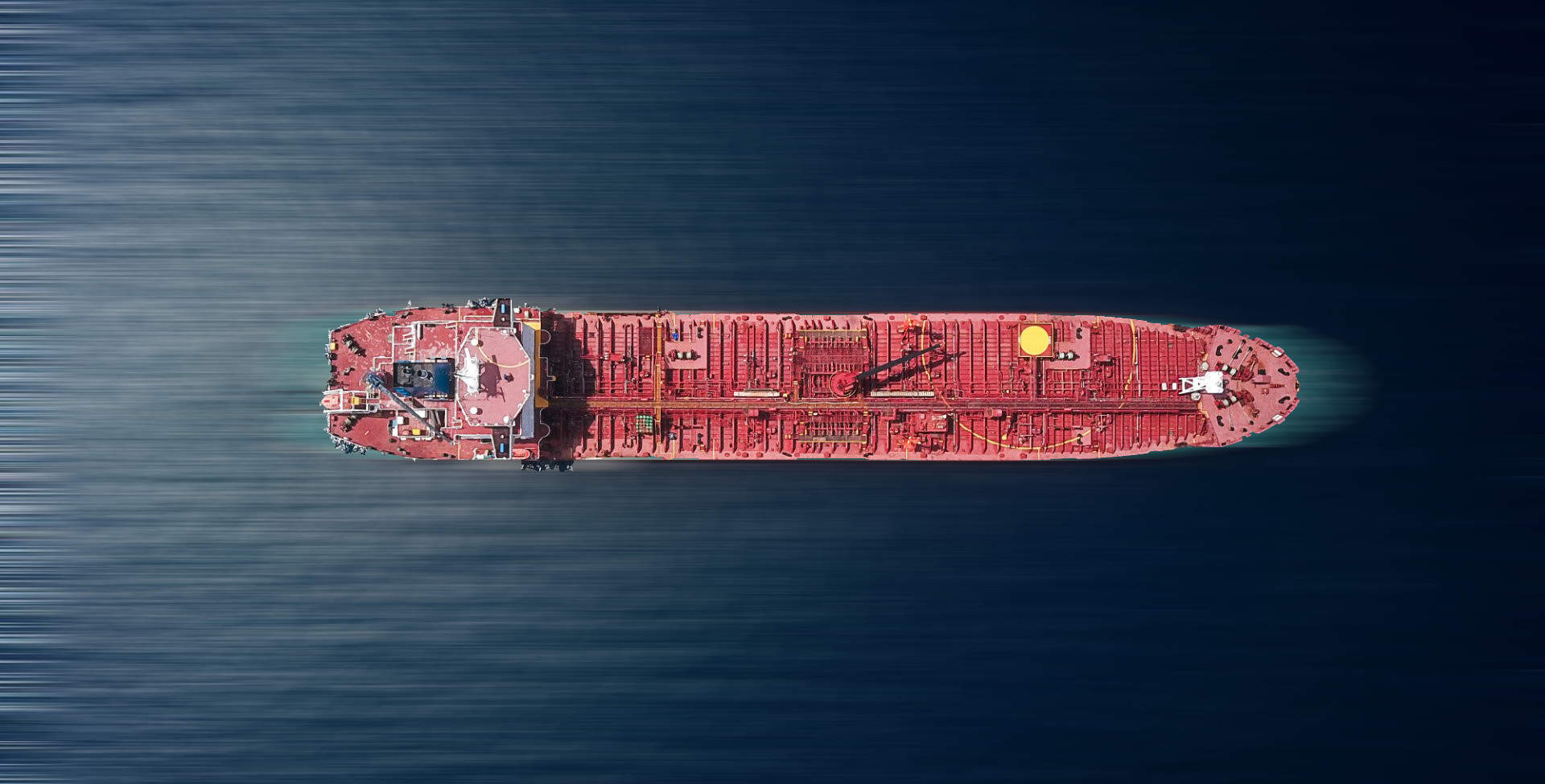 Fotografia aerea de barco portacontenedores